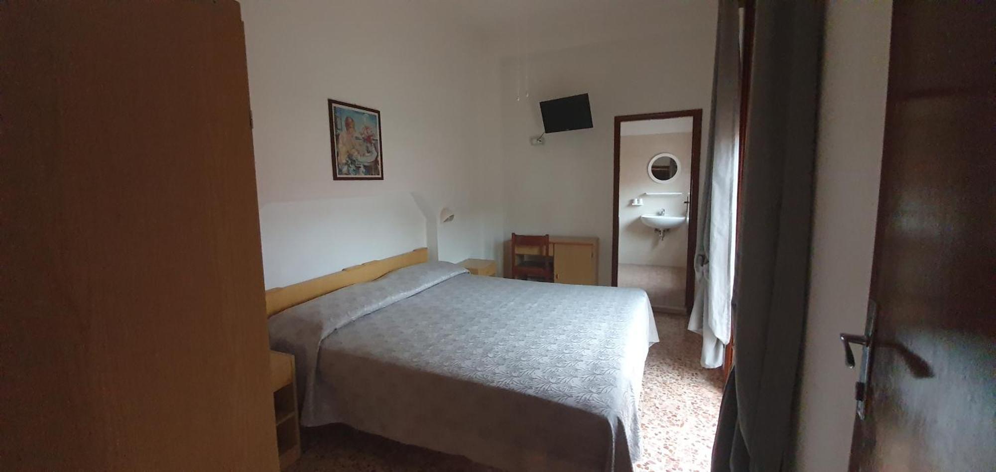 Hotel Eleonora Rimini Kültér fotó